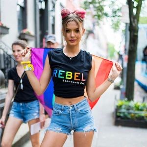 ♥️SOLD♥️2 Pairs of Levi’s 501 Jean Shorts 26/27